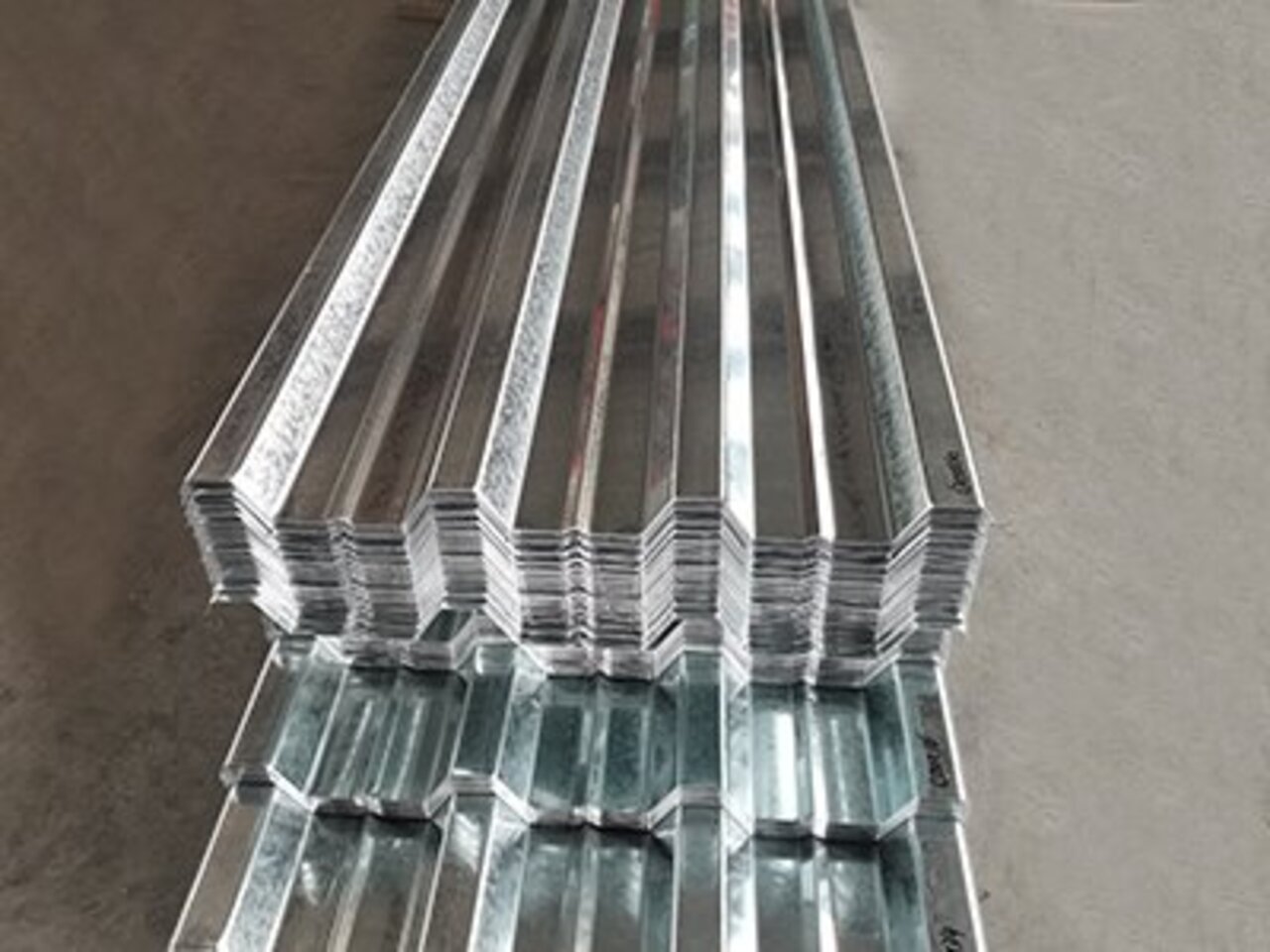 YX51-250-750開(kāi)口型樓承板